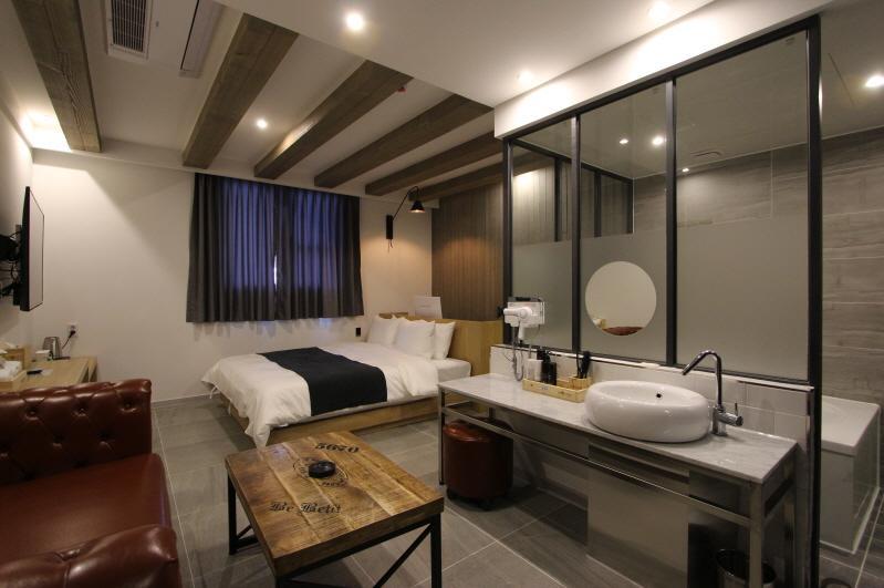 Instar Tourist Hotel Daegu Ngoại thất bức ảnh