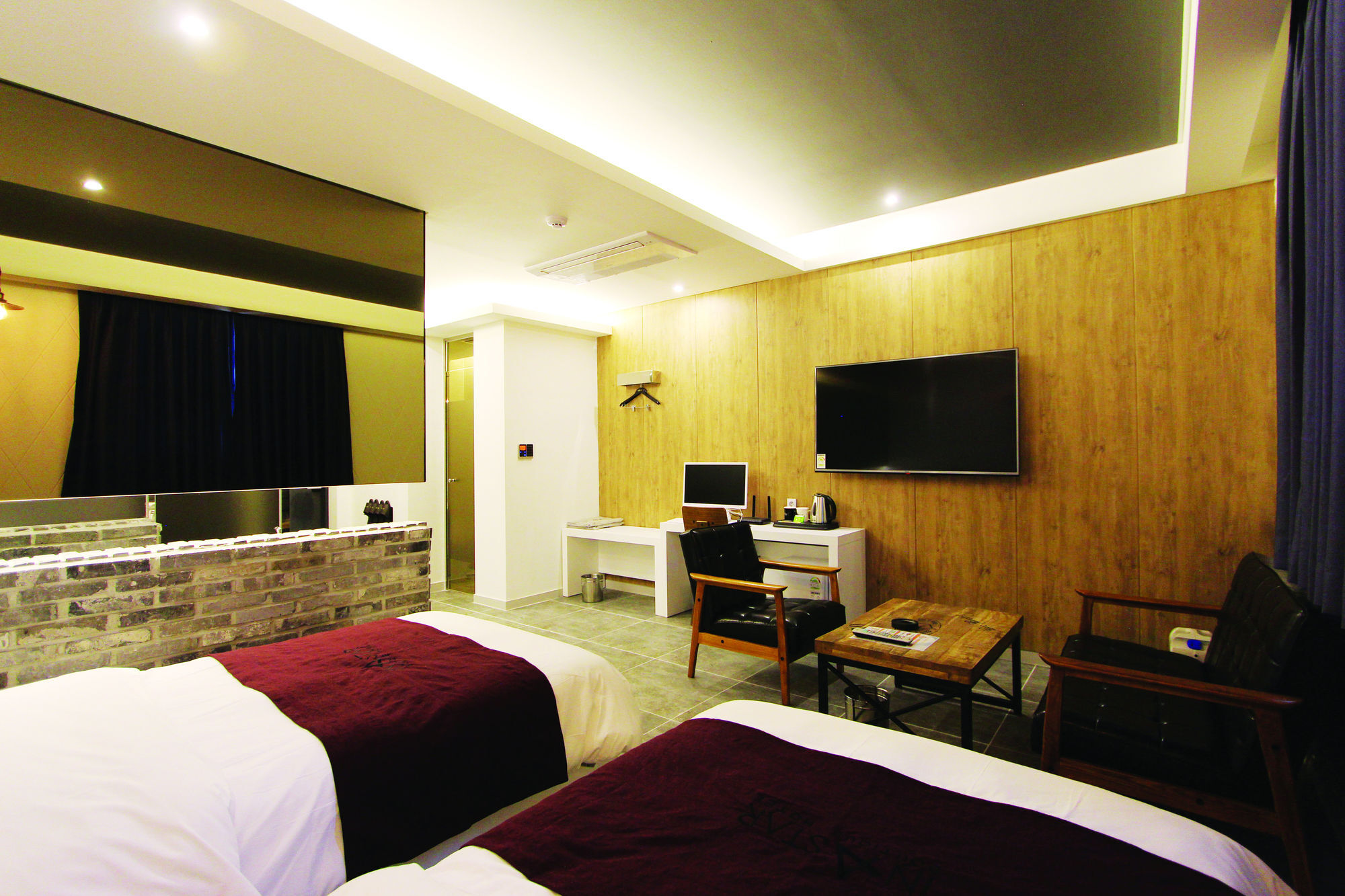 Instar Tourist Hotel Daegu Ngoại thất bức ảnh